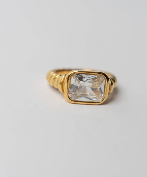 Mira Ring White